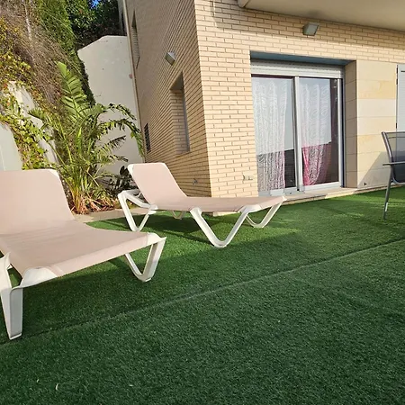 Apartamento Modern Duplex In With Private Parking, Sea Views & Terrace