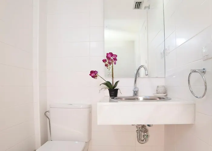 Modern Duplex In With Private Parking, Sea Views & Terrace Appartamento Sitges