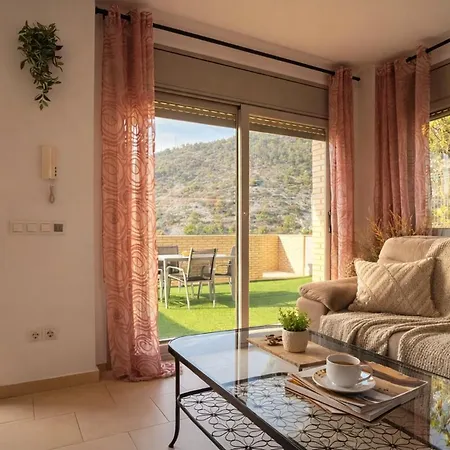 Modern Duplex In With Private Parking, Sea Views & Terrace Appartement Sitges