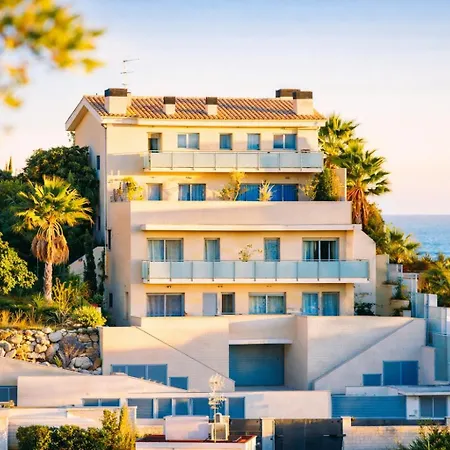 Modern Duplex In Sitges With Sea Views & Terrace, Free Parking - Villa Alisa Sitges
