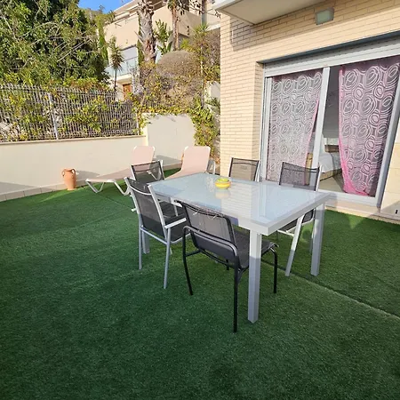 Modern Duplex In With Private Parking, Sea Views & Terrace Apartament Sitges