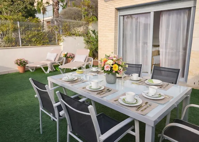 Modern Duplex In With Private Parking, Sea Views & Terrace شقة سيدجيس